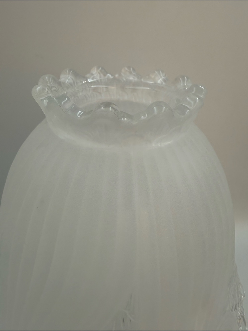Vintage PartyLite Clairmont Fairy Lamp Satin Frosted Candle Holder - Picture 6 of 9